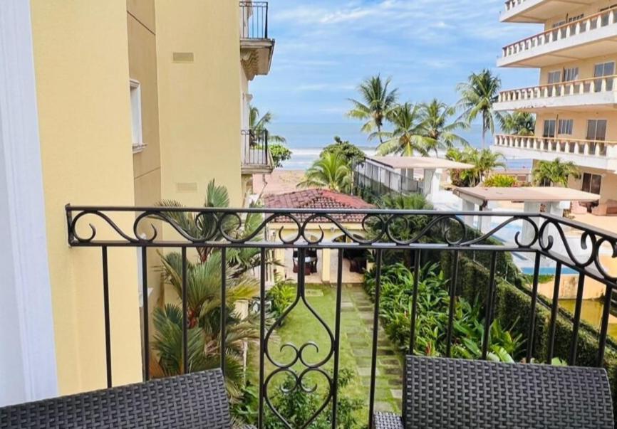 Acqua Residences Jaco Bagian luar foto