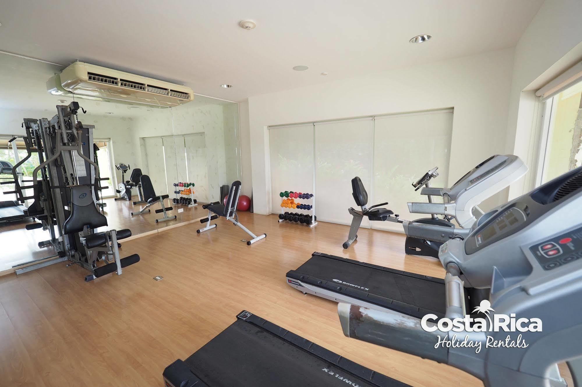 Acqua Residences Jaco Bagian luar foto